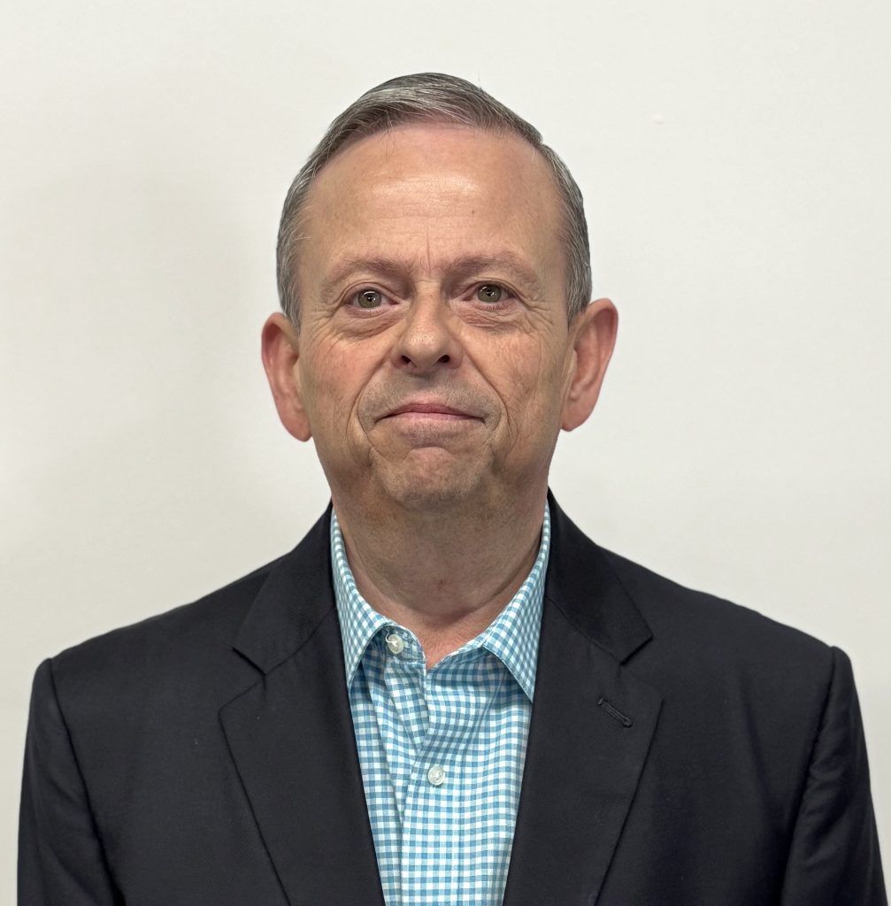 Fern Dominelli Head shot