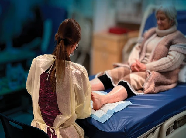 foot care nurse clinical